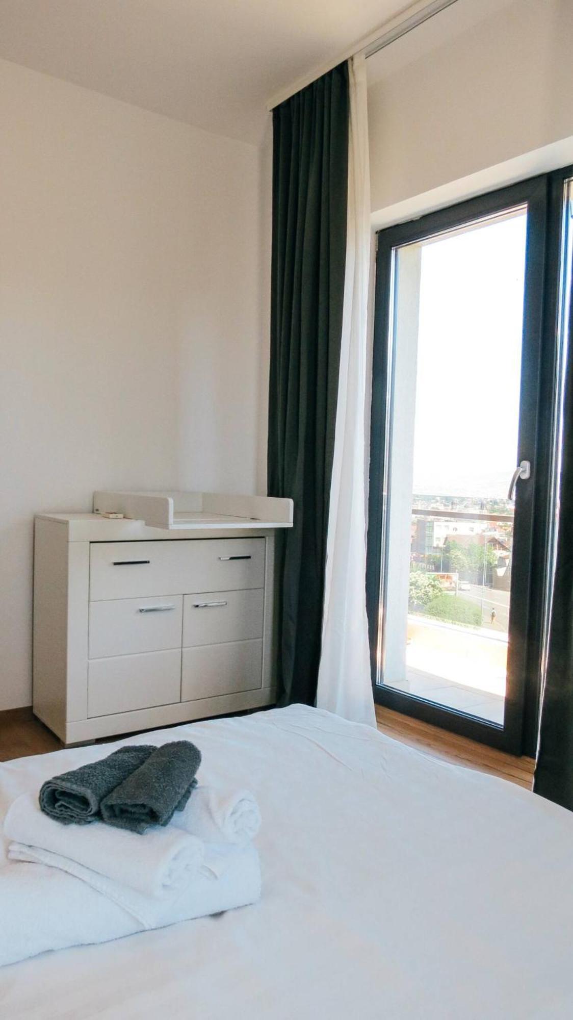 Eden Escape Lejlighed Cluj-Napoca Eksteriør billede
